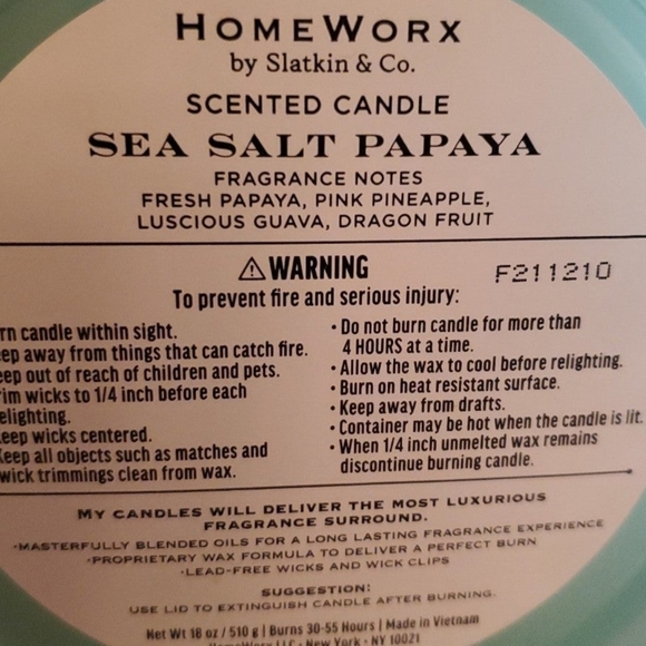 Homeworx Sea Salt Papaya Candle - Picture 3 of 4